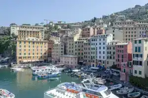 Altido Isola Blu a Camogli, Камольи