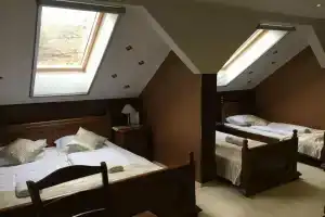 Mosoly Apartman, Сегед