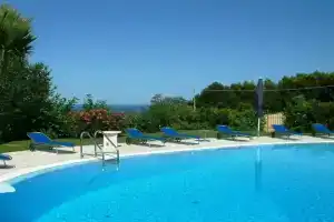 B&b Vittoria House, Чивитанова-Марке