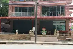 Sunee Mae Phim Apartment, Мае Пим