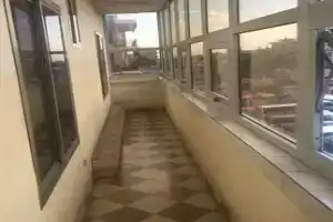 Seven Eleven Hotel, Аруша