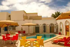 Hotel Le Beau Rivage, Хумт Сук