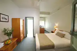 Ballarat Serviced Apartments, Балларат