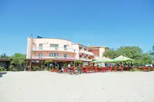 Mark - 10 m From sea - A6, Медулин