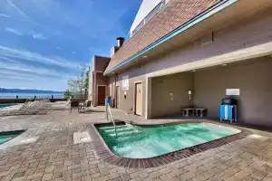 513 Pine Grove, Саут-Лейк-Тахо