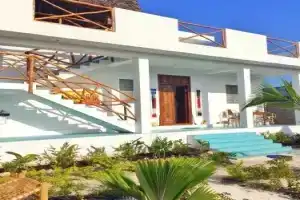 Villa Francesca Zanzibar, Уроа