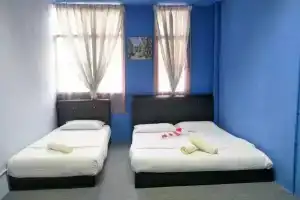 Familia Motel, Кангар