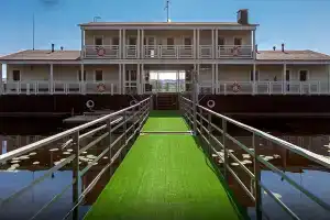 Дом на воде, Самара
