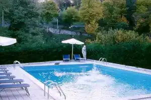 Hotel Concorde, Фьюджи