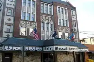 The Massad House Hotel, Ричмонд