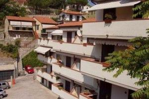 Elba Hospitality - Self Catering, Порто-Аццурро