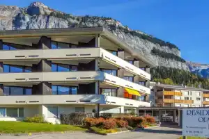 Edelweiss Residenza Quadra, Флимс