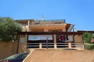 Locazione Turistica Casa Casu, Соланас