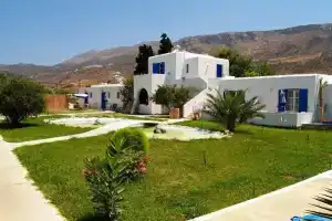 Lakki Village, Эгиали