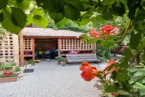 Гостиница «Флагман», Витязево