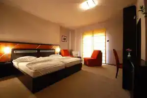 Hotel Gloria, Суботица