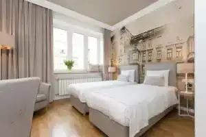 Avanti Home, Краков