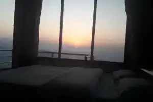 Himalayan crown lodge, Покхара