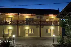 Гостиница «Таурика», Новоотрадное
