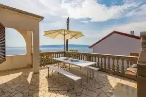 Amazing Home in Senj With Wifi and 3 Bedrooms, Сень
