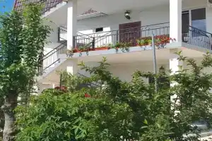 Гостевой дом «Эмиль», Амзара