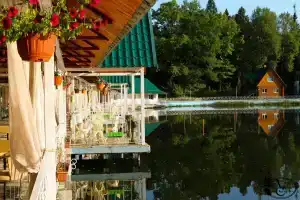 Ресторанно-гостиничный комплекс «Лесная Сказка», Переславль-Залесский
