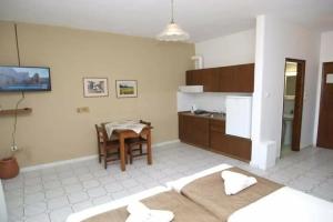 Kleopatra Hotel-Apartments, Ступа