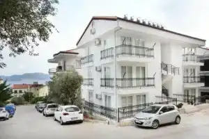 Duygu Apart, Каш