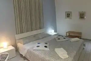 Luxury Home, Неаполь