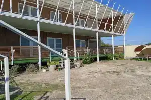 Гостиница «Паруса», Должанская
