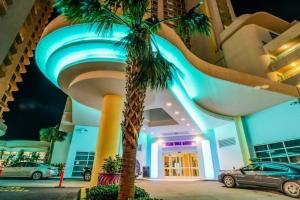 Ocean Walk 2430, Дейтона-Бич