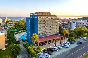Green Gold Hotel, Гюзельчамлы