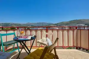 Joyful Place, Дубровник