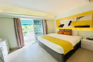 Bellagio Pets Friendly Resort, Гонконг