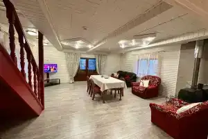 Частный дом «Polar Inn House», Кола