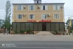 Отель «Заря»