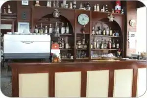 Albergo Nena, Монелья