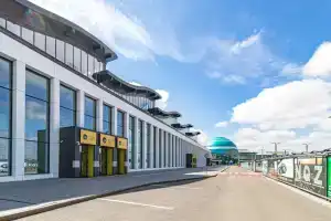 Caps Lock Airport Hotel, Астана