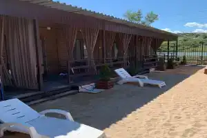 Отели на первой линии