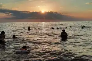 База отдыха «Лагуна», Песчаное