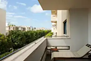 Sunny Luxury Apartments, Тель-Авив