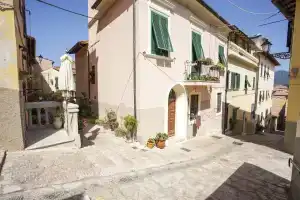 Appartamento Piazza al Fico, Портоферрайо