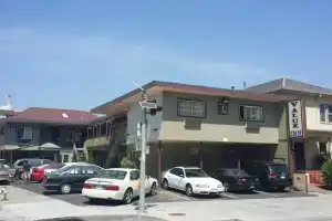 Value Inn, Окленд