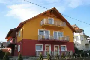 Aranyszarvas-Goldener Hirsch Pension, Залакарош