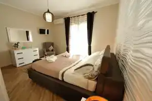 Terra Sinus B&b, Терразини