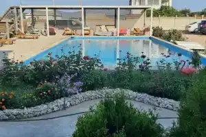 Гостиница «Лотос», Межводное