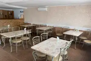 Виктория, Оленье