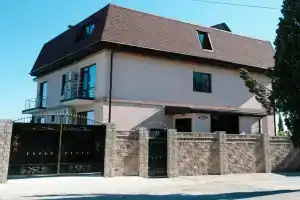 Villa «V&Italiya», Кореиз