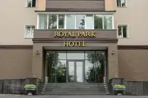 Роял Парк