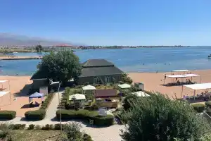 Отель «Акун», Кара-Ой